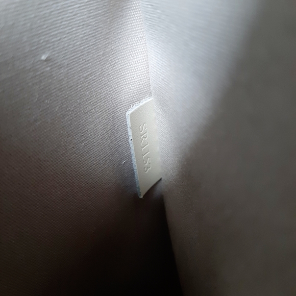 Louis Vuitton authentic Brea GM EPI Ivore bag - Picture 14 of 16